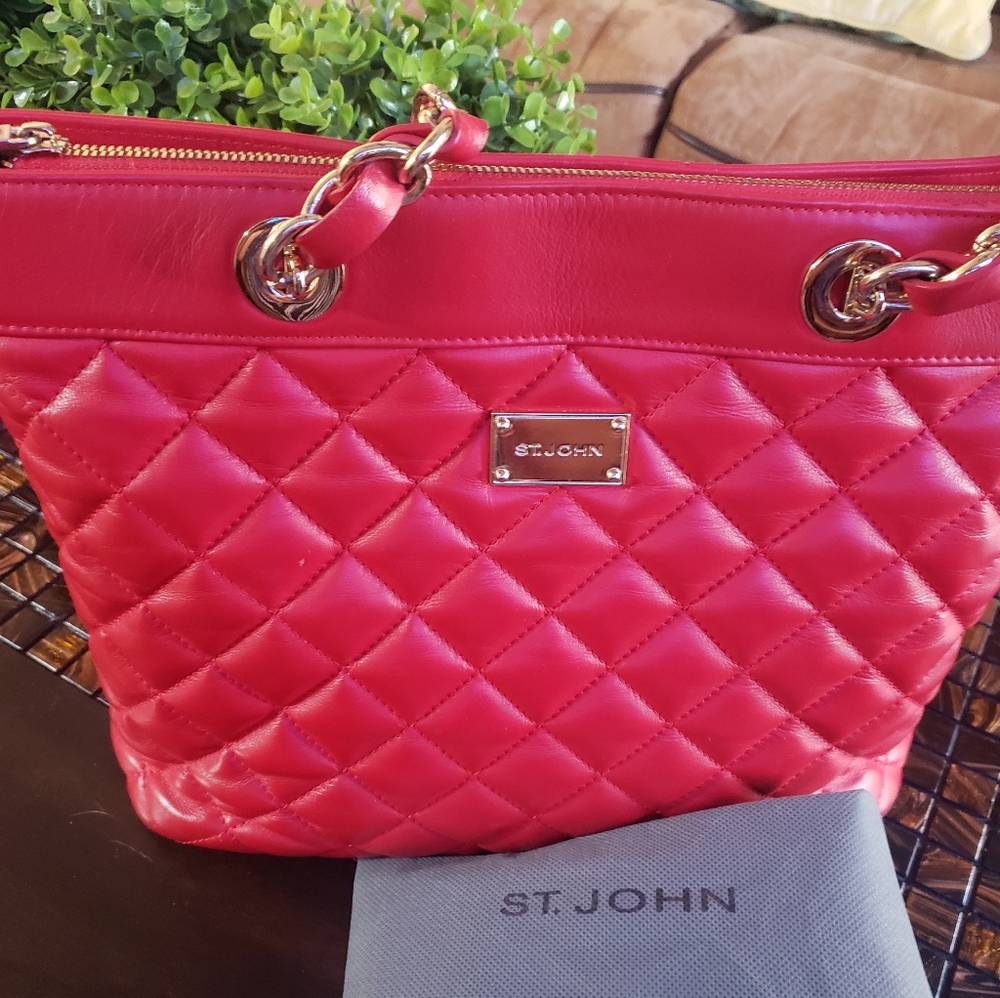 Saint John Red Handbag